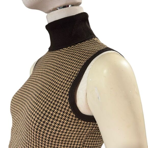 Petite Sophisticate Vintage Chocolate Brown Sleeveless Turtleneck Sweater Tank - Picture 6 of 10